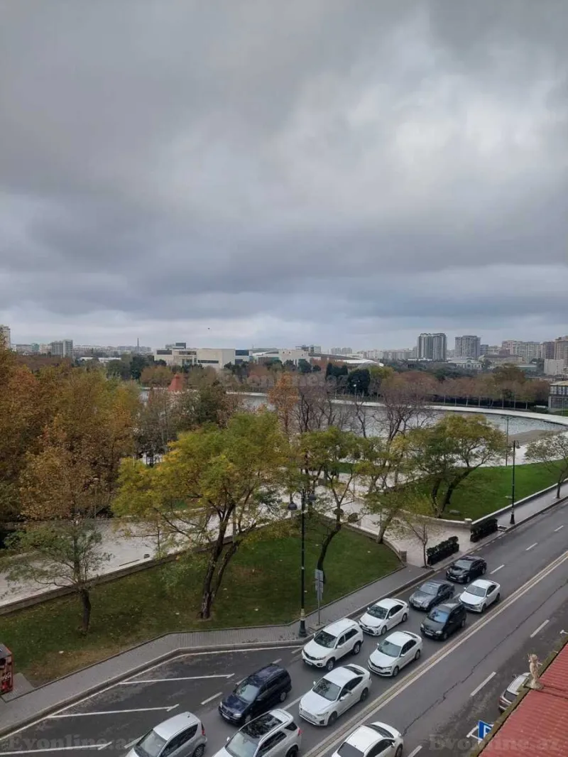 Kirayə verilir 3 otaqlı Mənzil Yeni tikili 120 m² Nəsimi r.