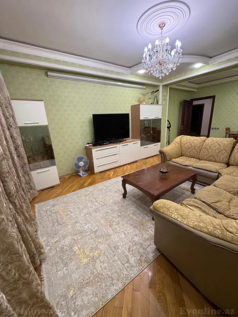 Kirayə verilir 3 otaqlı Mənzil Yeni tikili 150 m² Gənclik m. - şəkil 5