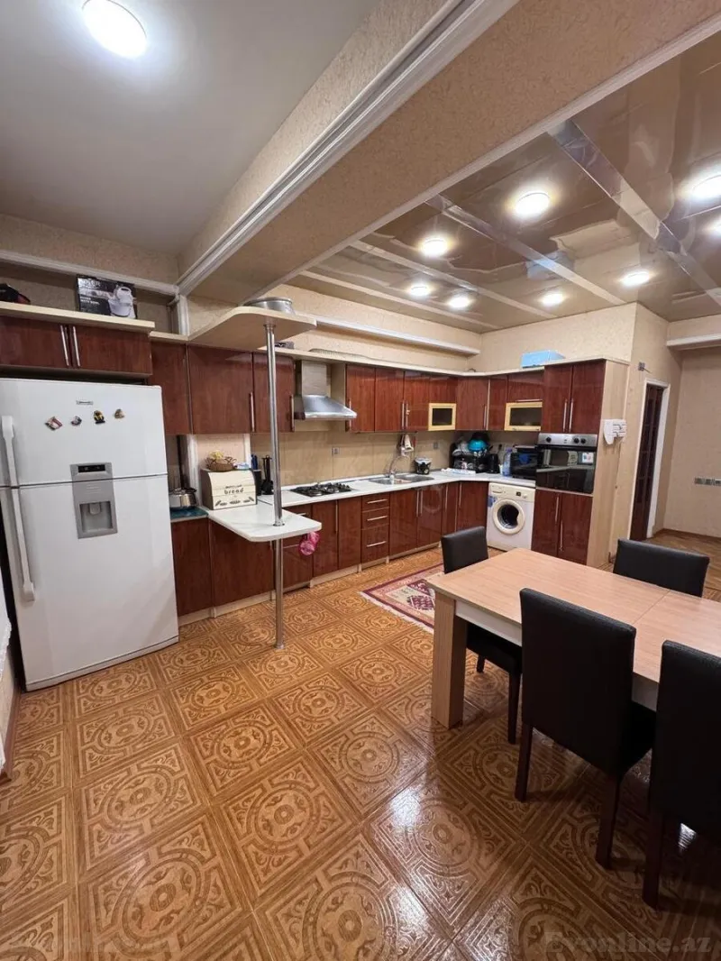 Kirayə verilir 3 otaqlı Mənzil Yeni tikili 150 m² Gənclik m. - şəkil 8