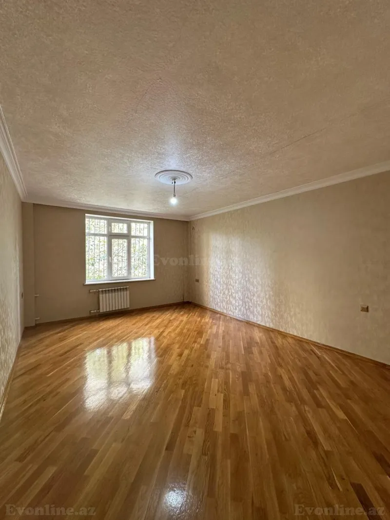 Satılır 4 otaqlı Mənzil Köhnə tikili 110 m² Yeni Yasamal - şəkil 4