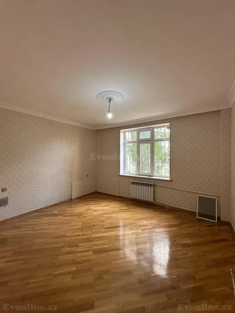 Satılır 4 otaqlı Mənzil Köhnə tikili 110 m² Yeni Yasamal - şəkil 6