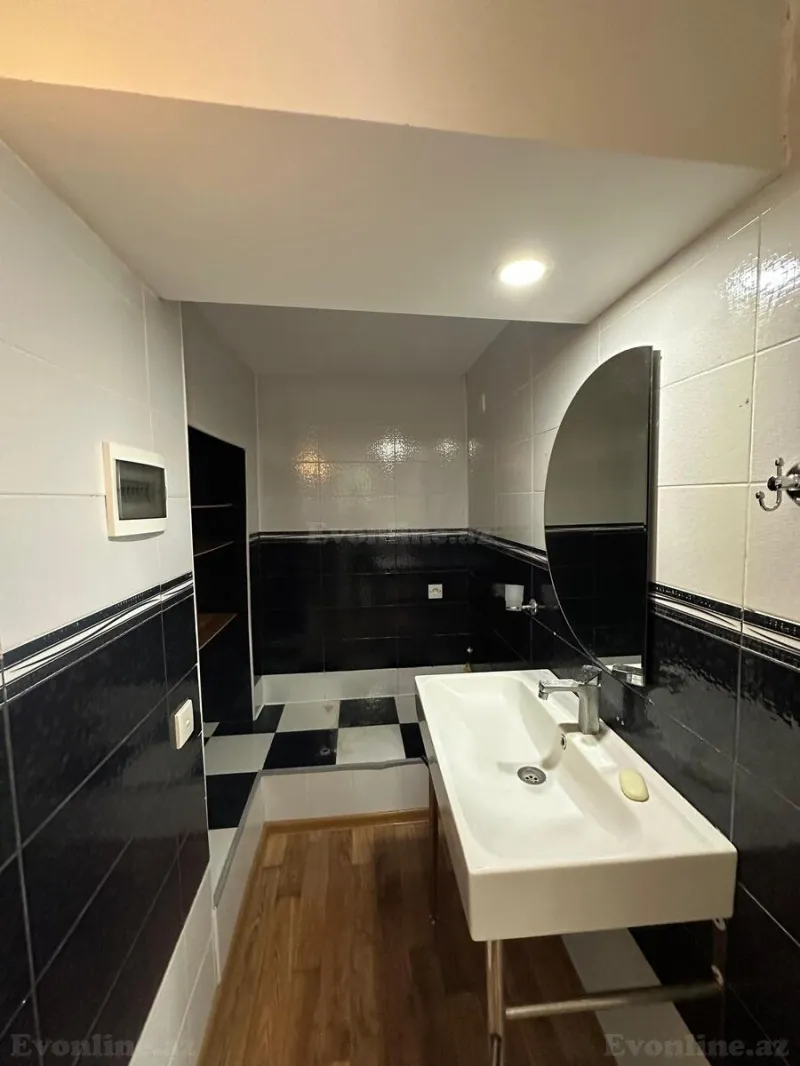 Satılır 4 otaqlı Mənzil Köhnə tikili 110 m² Yeni Yasamal - şəkil 15