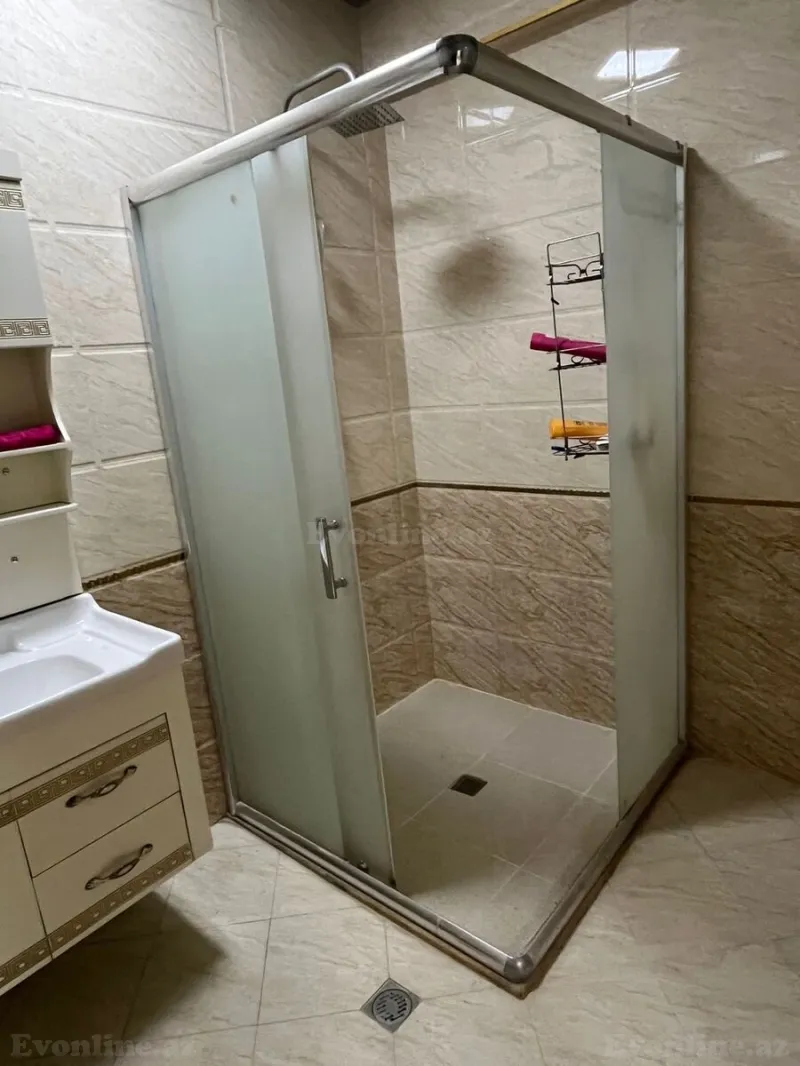 Kirayə verilir 3 otaqlı Mənzil Yeni tikili 130 m² Qara Qarayev m. - şəkil 17