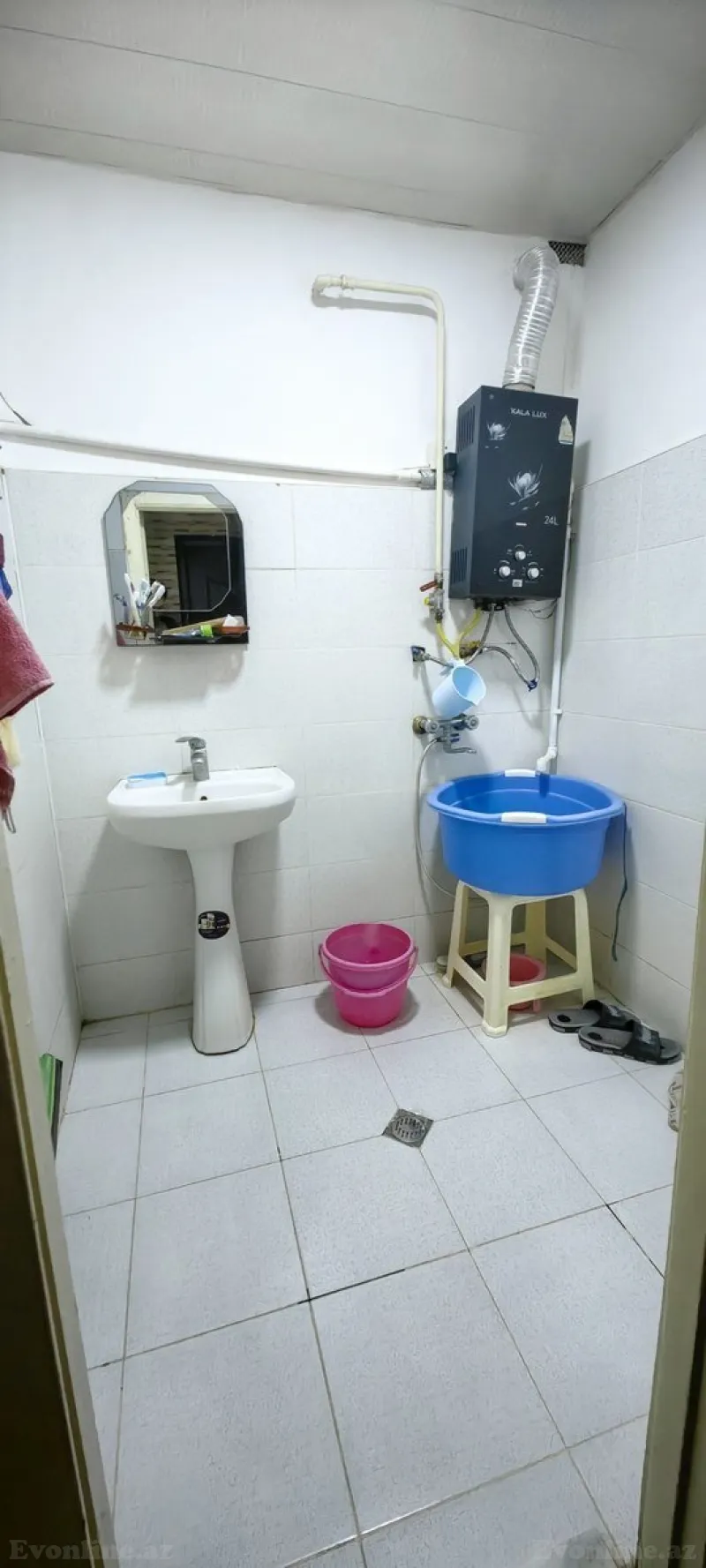 Satılır 4 otaqlı Mənzil Köhnə tikili 86 m² Binə - şəkil 16