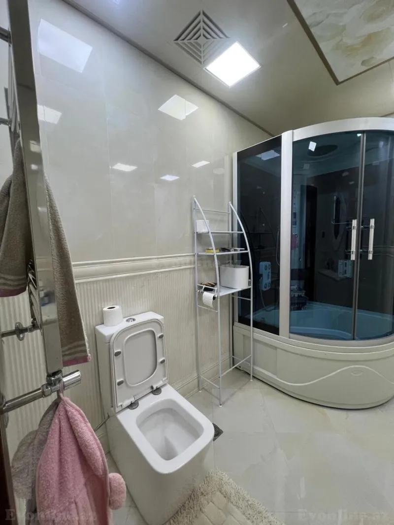 Satılır 3 otaqlı Mənzil Yeni tikili 147 m² 8-ci mikrorayon - şəkil 12