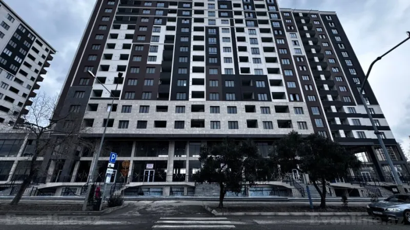 Satılır 3 otaqlı Mənzil Yeni tikili 94 m² 8-ci kilometr