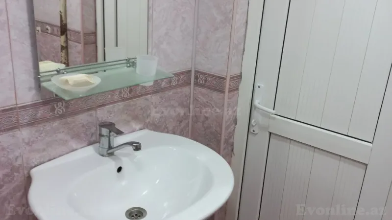 Kirayə verilir 1 otaqlı Mənzil Köhnə tikili 40 m² Elmlər Akademiyası m. - şəkil 10