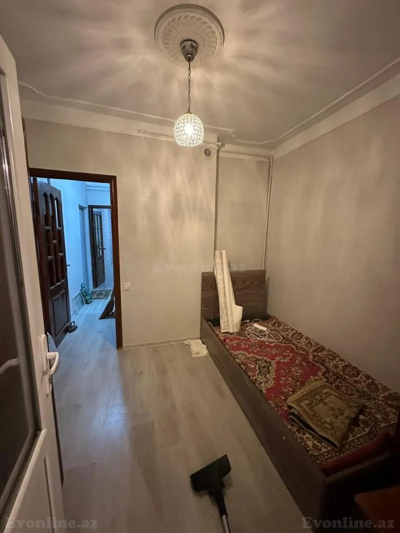 Satılır 2 otaqlı Mənzil Köhnə tikili 45 m² Suraxanı r. - şəkil 6