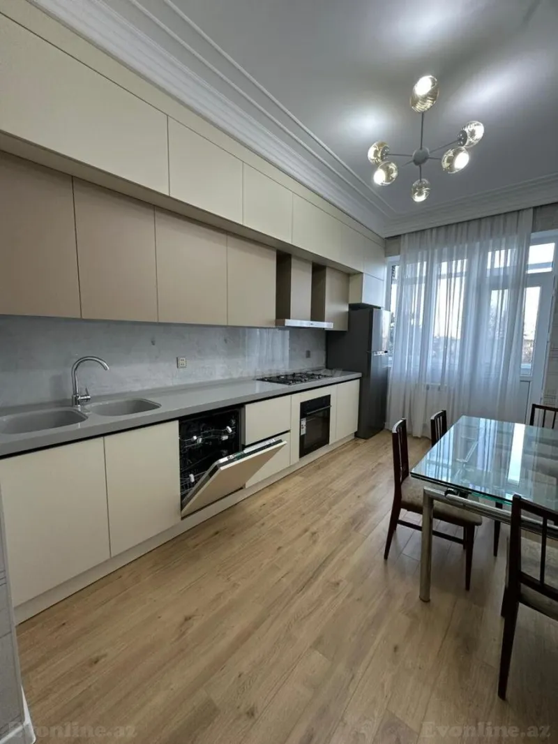 Kirayə verilir 3 otaqlı Mənzil Yeni tikili 120 m² Dərnəgül m. - şəkil 9