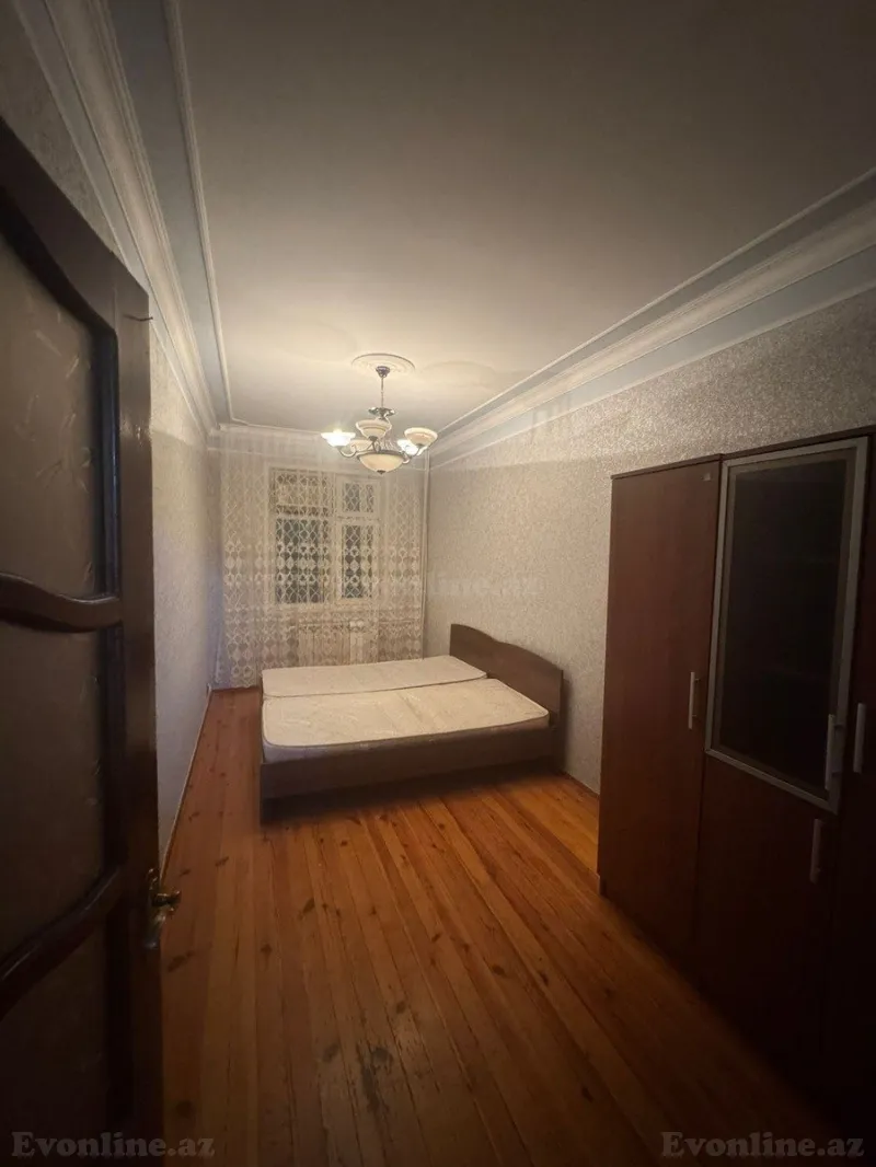 Kirayə verilir 2 otaqlı Mənzil Köhnə tikili 50 m² 4-cü mikrorayon - şəkil 4