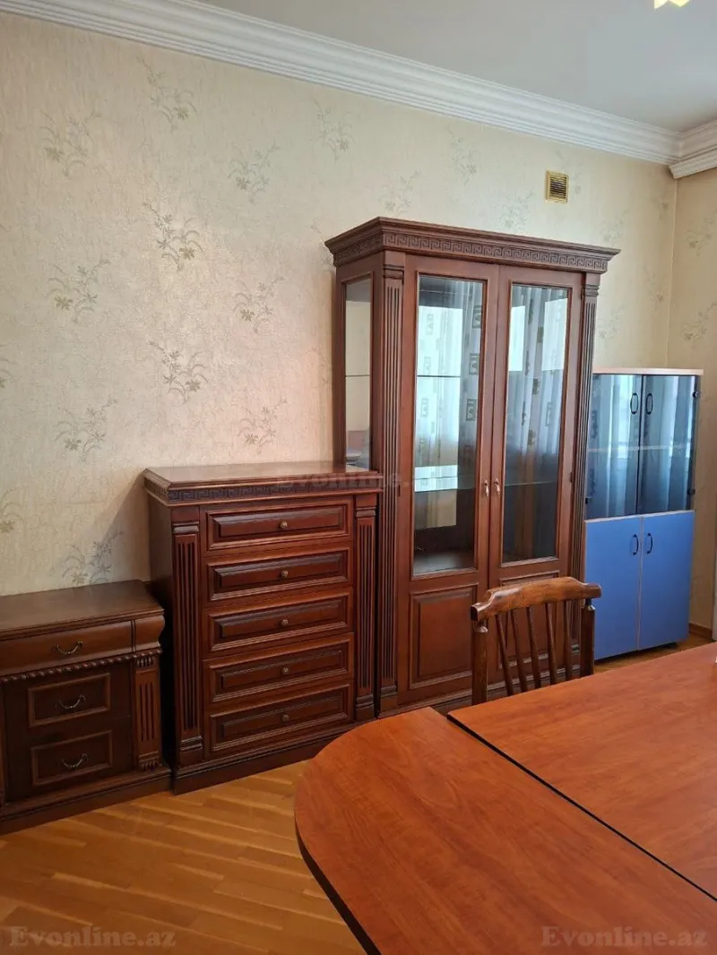 Kirayə verilir Ofis 230 m² Nəriman Nərimanov m. - şəkil 7