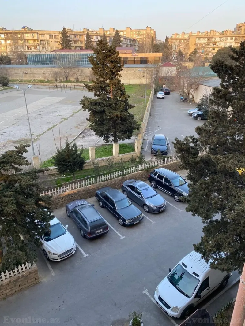 Satılır 3 otaqlı Mənzil Köhnə tikili 75 m² Həzi Aslanov - şəkil 6