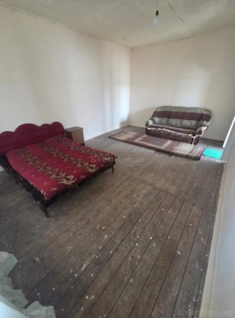 Bakı, Xəzər r., Binəda 8 otaqlı mənzil satılır