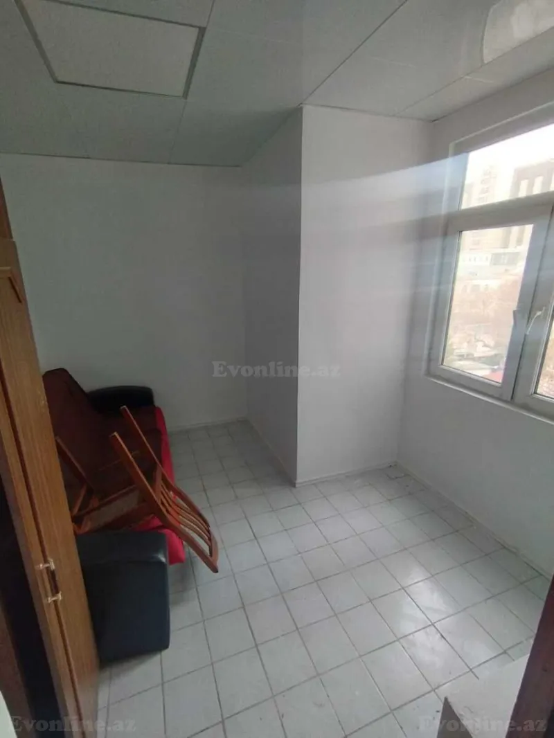 Satılır 2 otaqlı Mənzil Köhnə tikili 35 m² Elmlər Akademiyası m. - şəkil 6