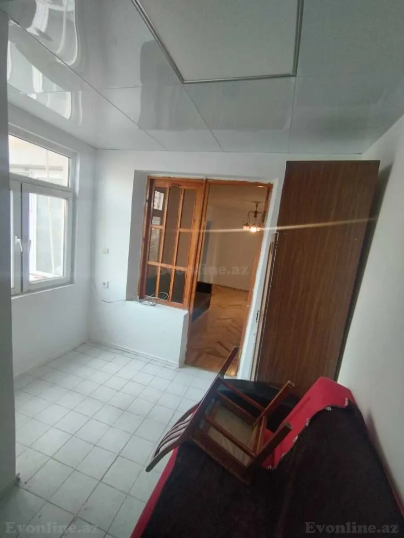 Satılır 2 otaqlı Mənzil Köhnə tikili 35 m² Elmlər Akademiyası m. - şəkil 7