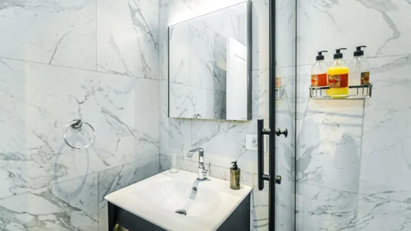 Kirayə verilir 3 otaqlı Mənzil Yeni tikili 110 m² Xətai r. - şəkil 15