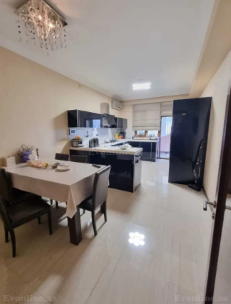 Satılır 4 otaqlı Mənzil Yeni tikili 190 m² 28 May m. - şəkil 7