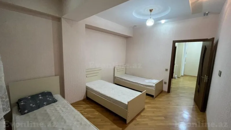 Kirayə verilir 3 otaqlı Mənzil Yeni tikili 130 m² Qara Qarayev m. - şəkil 7