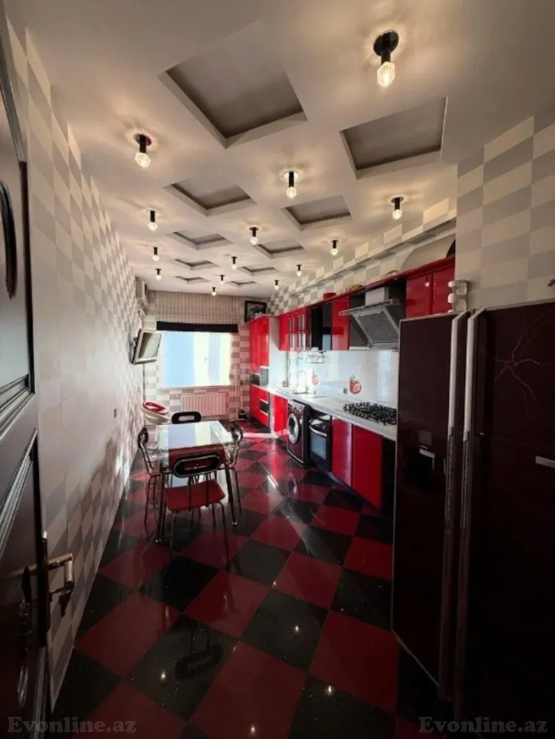 Satılır 4 otaqlı Mənzil Yeni tikili 180 m² Gənclik m. - şəkil 3