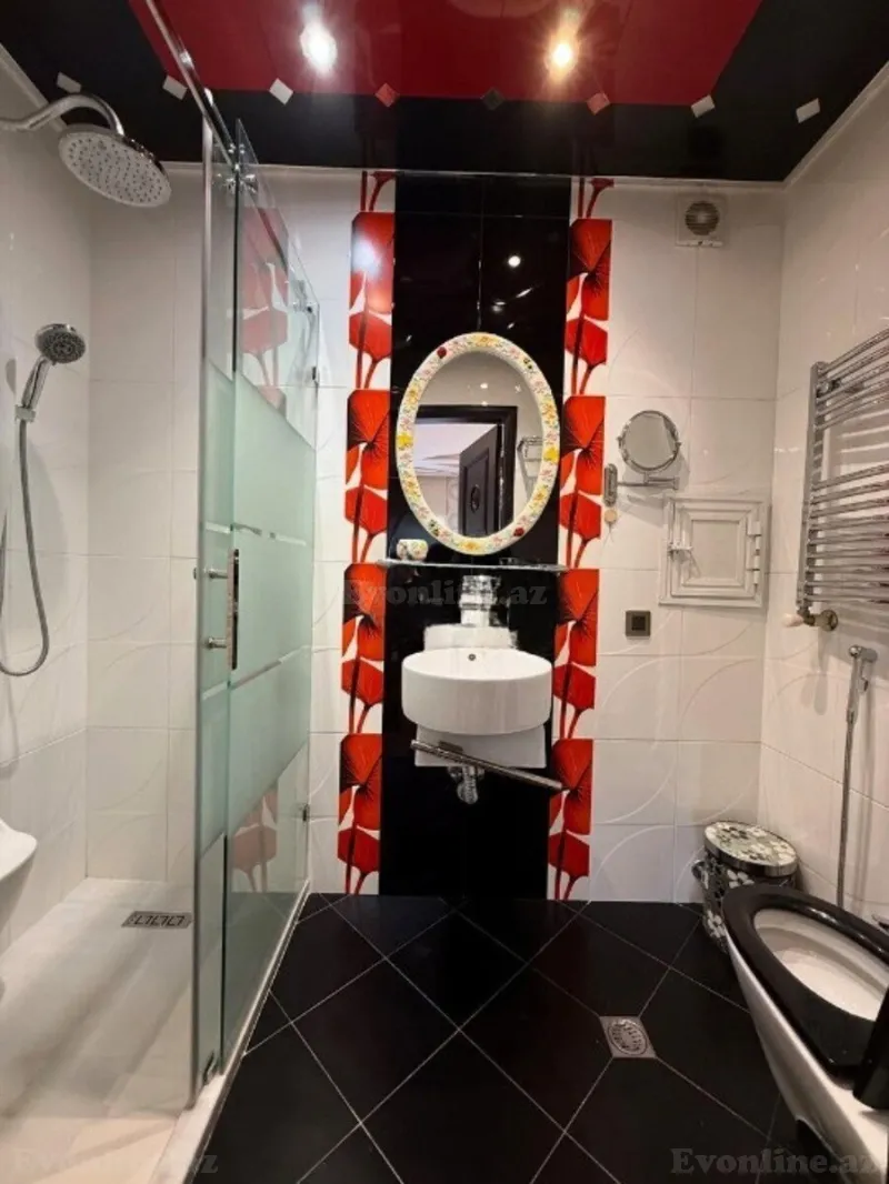 Satılır 4 otaqlı Mənzil Yeni tikili 180 m² Gənclik m. - şəkil 7