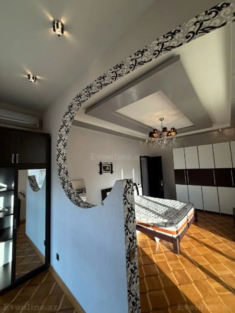 Satılır 4 otaqlı Mənzil Yeni tikili 180 m² Gənclik m. - şəkil 14