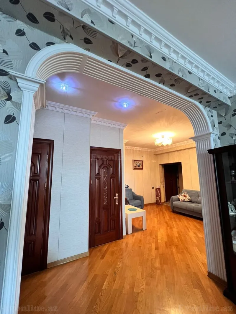 Satılır 2 otaqlı Mənzil Yeni tikili 86 m² Qara Qarayev m.