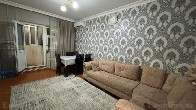 Satılır 2 otaqlı Mənzil Köhnə tikili 45 m² 8-ci kilometr