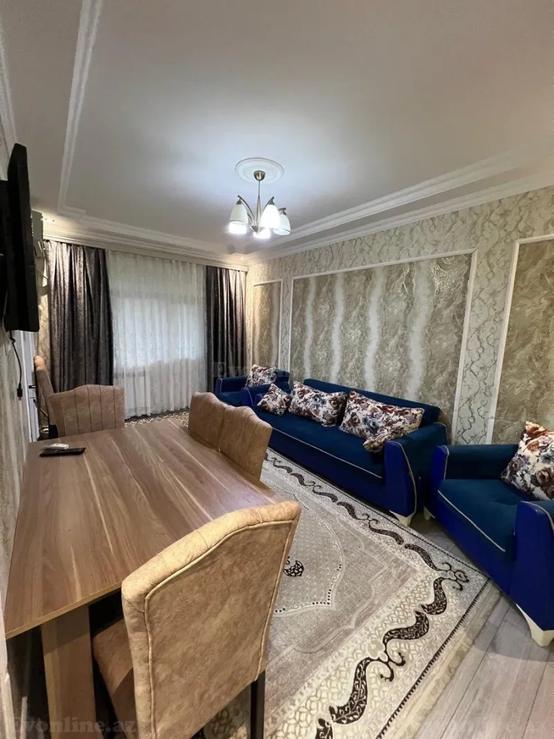 Kirayə verilir 2 otaqlı Mənzil Köhnə tikili 55 m² 4-cü mikrorayon