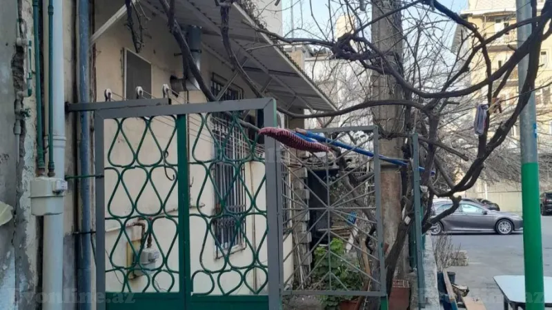 Satılır 5 otaqlı Mənzil Köhnə tikili 200 m² Bayıl - şəkil 11