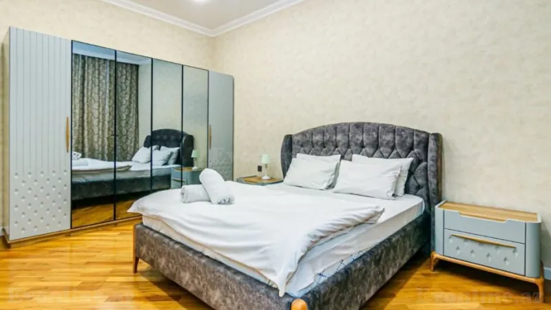 Kirayə verilir 3 otaqlı Mənzil Yeni tikili 100 m² İçərişəhər m. - şəkil 9