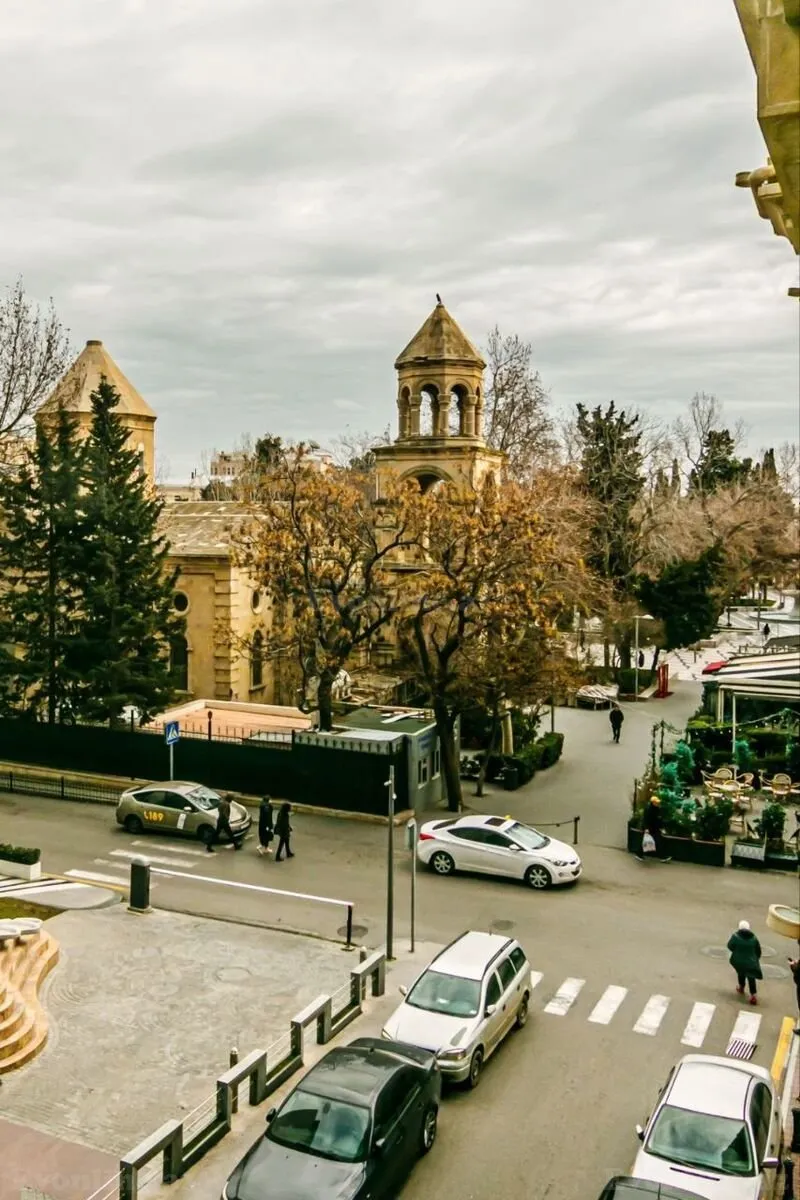 Kirayə verilir 3 otaqlı Mənzil Yeni tikili 100 m² İçərişəhər m. - şəkil 17