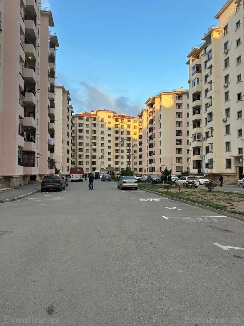 Satılır 4 otaqlı Mənzil Yeni tikili 108 m² Ramana - şəkil 2