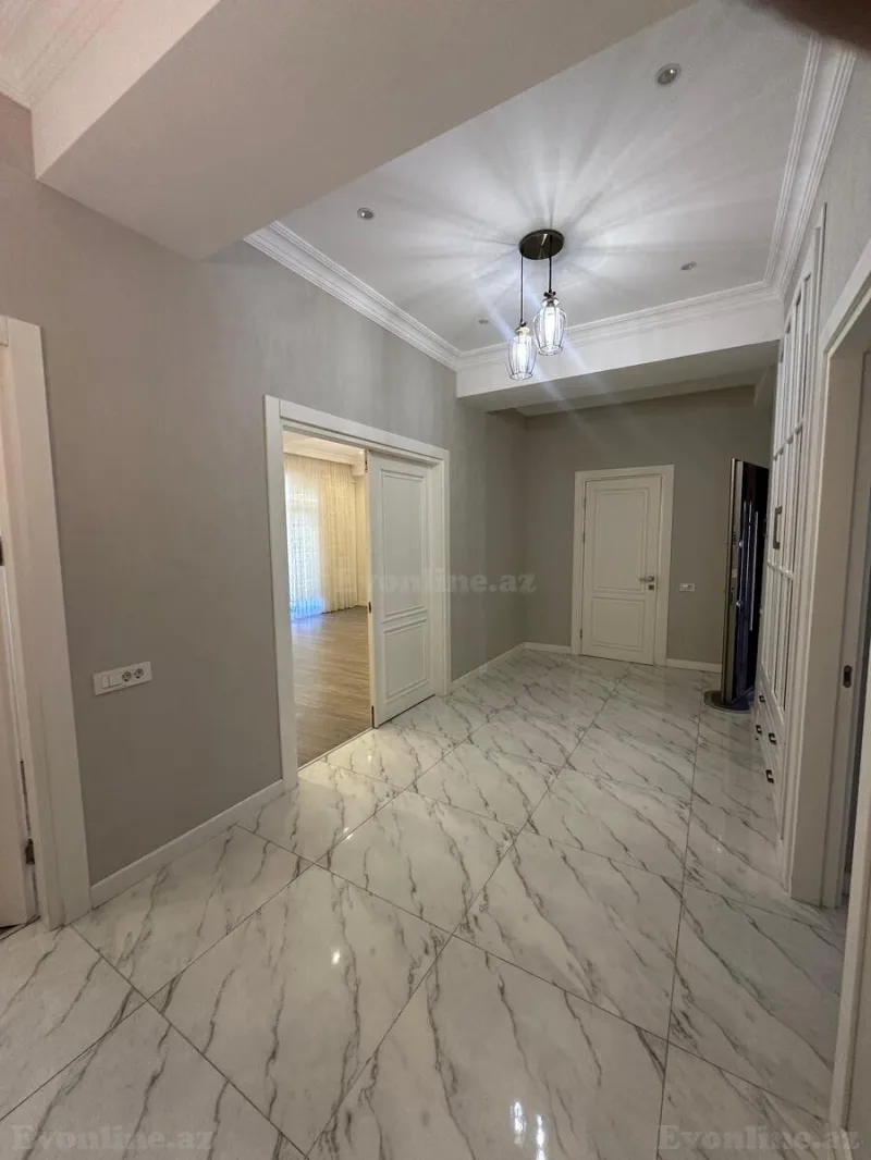 Kirayə verilir 3 otaqlı Mənzil Yeni tikili 136 m² Xətai r. - şəkil 2