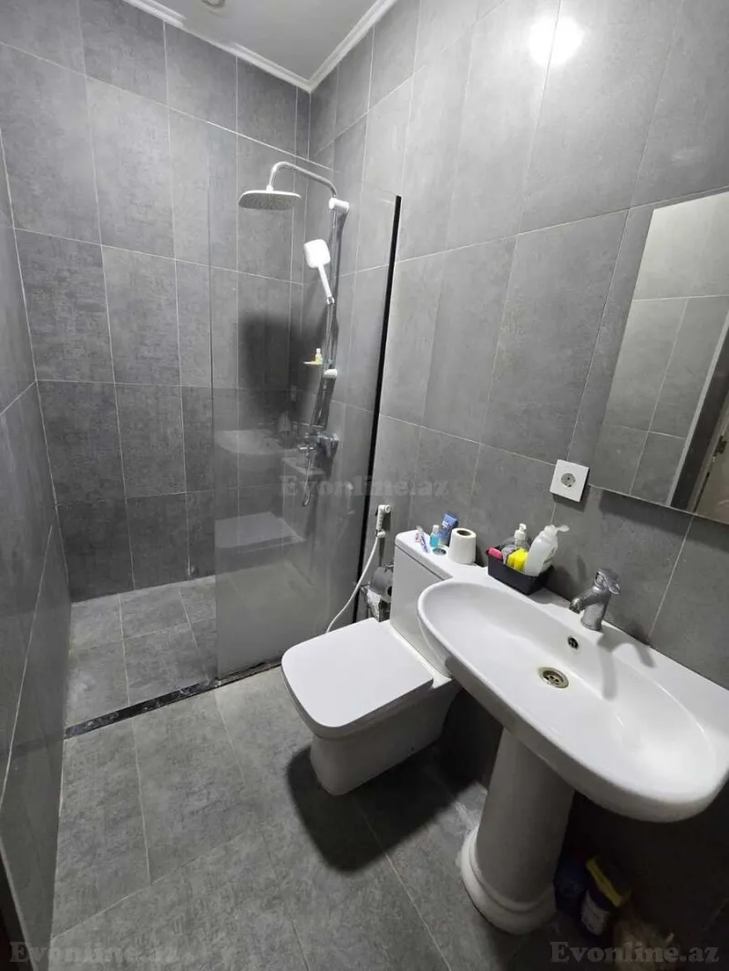 Kirayə verilir 1 otaqlı Mənzil Yeni tikili 25 m² 28 May m. - şəkil 6