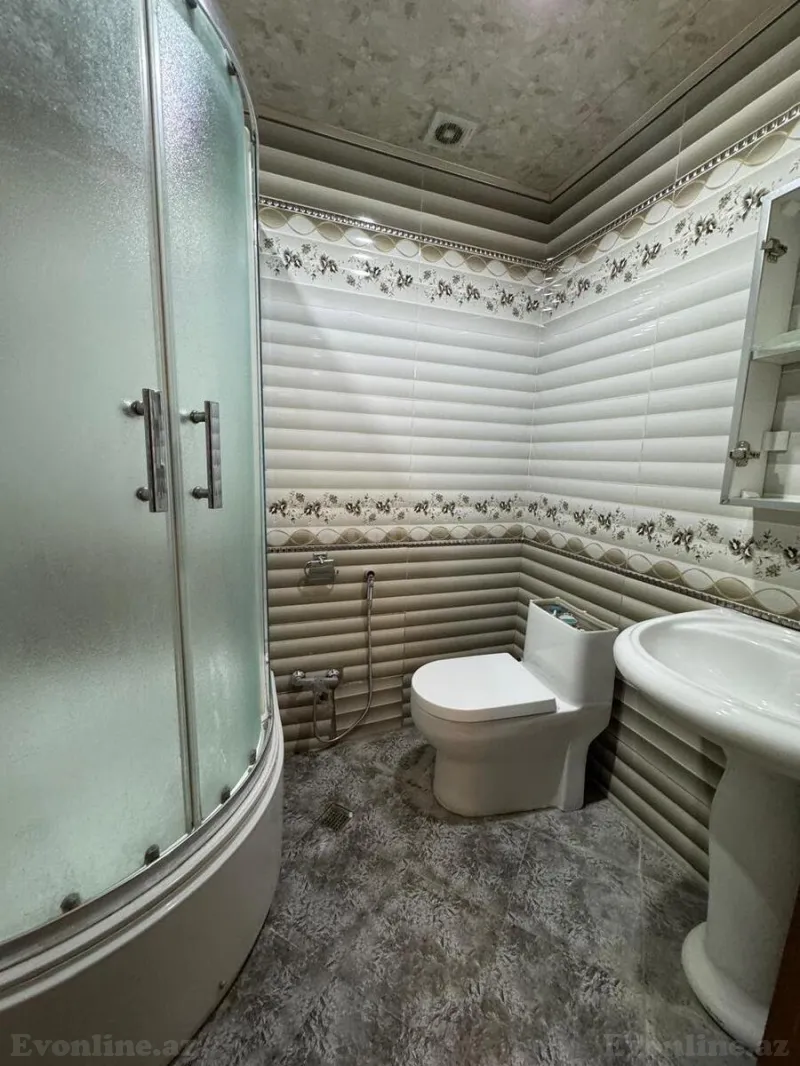 Satılır 3 otaqlı Mənzil Yeni tikili 125 m² 8 Noyabr m. - şəkil 9