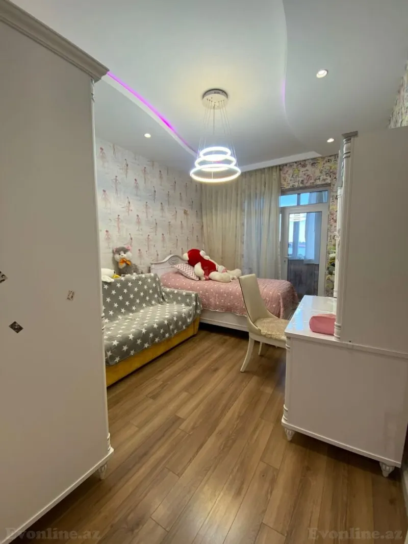 Satılır 3 otaqlı Mənzil Köhnə tikili 90 m² Yeni Yasamal - şəkil 8