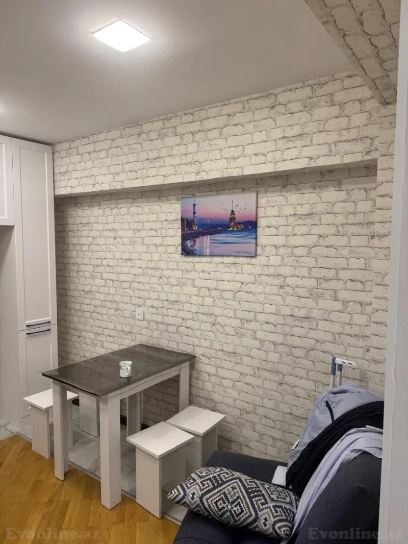 Satılır 3 otaqlı Mənzil Yeni tikili 70 m² Gənclik m.