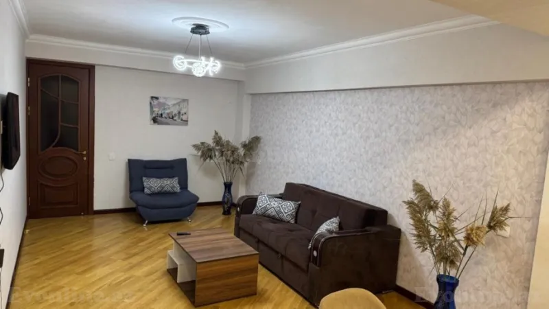 Satılır 3 otaqlı Mənzil Yeni tikili 70 m² Gənclik m. - şəkil 2