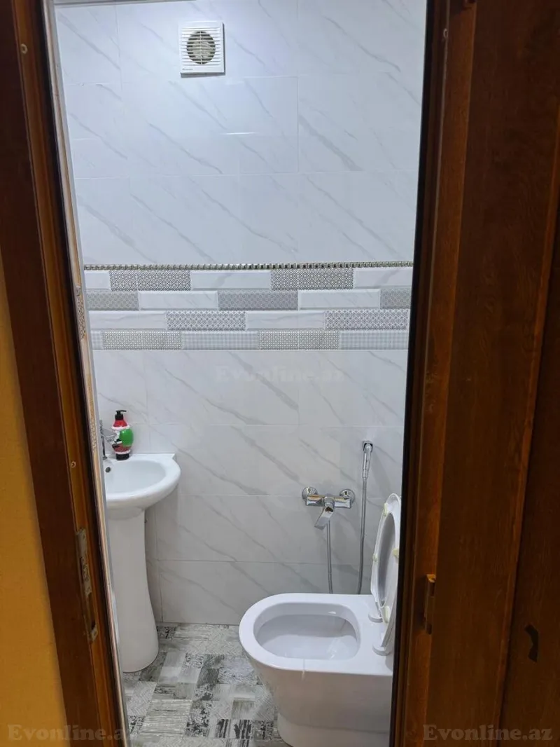 Satılır 3 otaqlı Mənzil Yeni tikili 70 m² Gənclik m. - şəkil 8