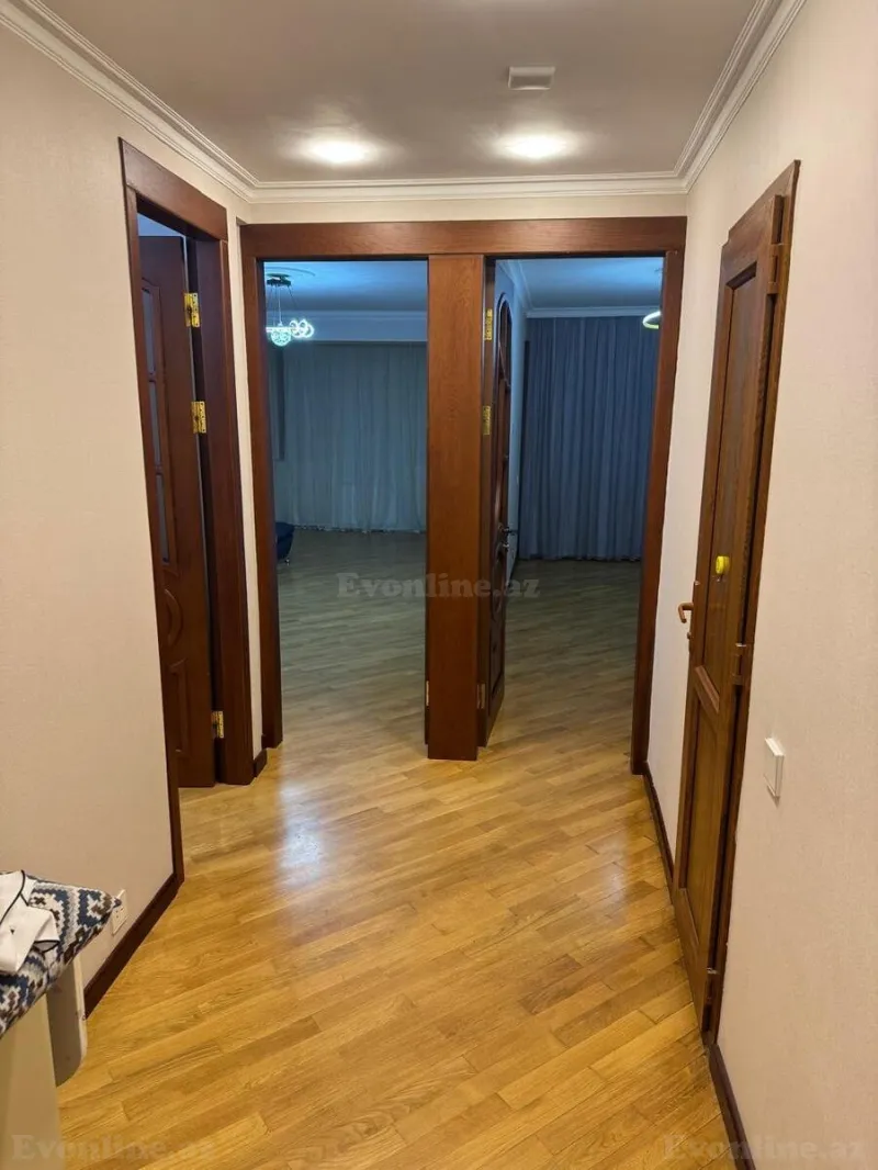 Satılır 3 otaqlı Mənzil Yeni tikili 70 m² Gənclik m. - şəkil 11