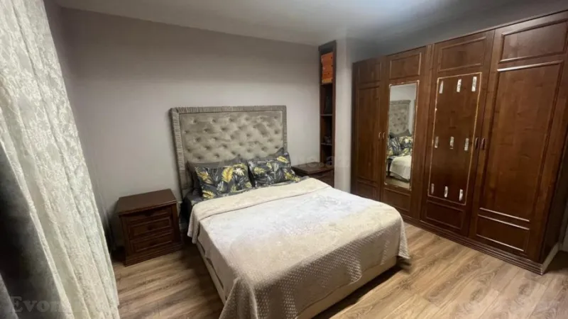 Satılır 4 otaqlı Mənzil Köhnə tikili 100 m² Xətai m. - şəkil 4