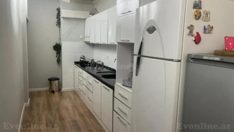 Satılır 4 otaqlı Mənzil Köhnə tikili 100 m² Xətai m. - şəkil 12