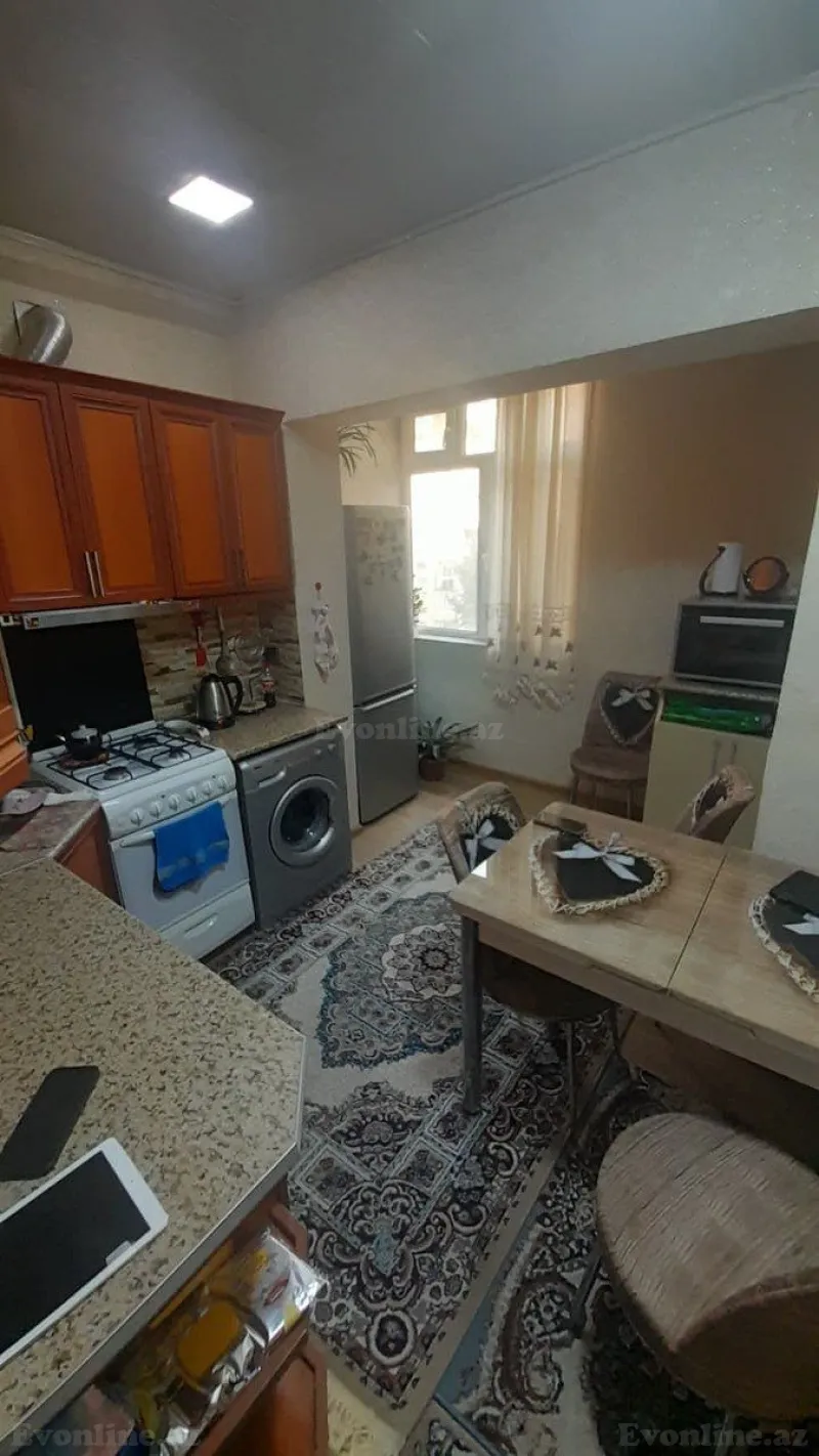 Satılır 2 otaqlı Mənzil Köhnə tikili 60 m² 4-cü mikrorayon - şəkil 7