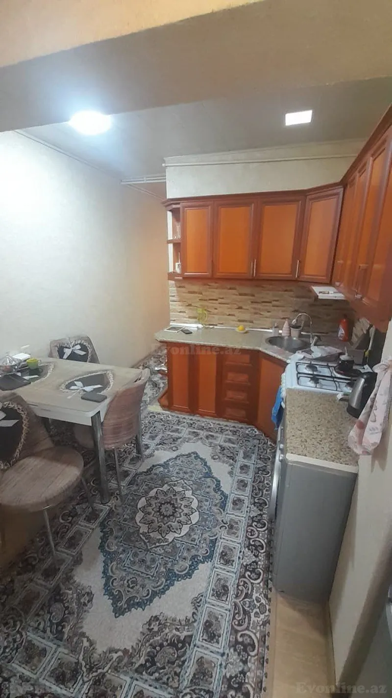 Satılır 2 otaqlı Mənzil Köhnə tikili 60 m² 4-cü mikrorayon - şəkil 8