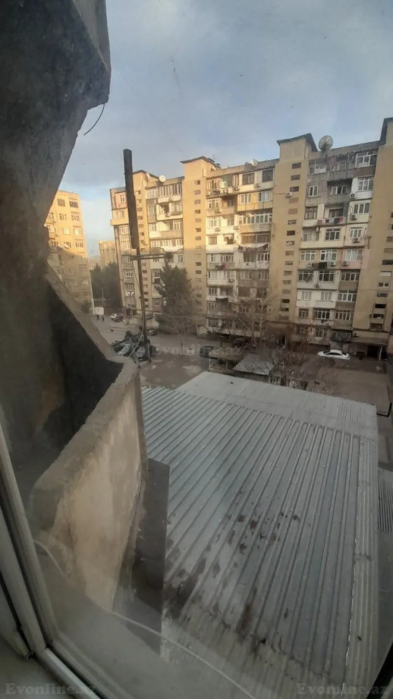 Satılır 2 otaqlı Mənzil Köhnə tikili 60 m² 4-cü mikrorayon - şəkil 15