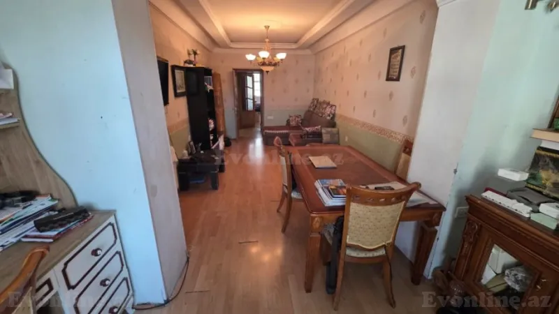 Satılır 2 otaqlı Mənzil Köhnə tikili 65 m² Elmlər Akademiyası m. - şəkil 3