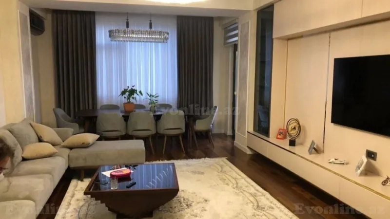Satılır 3 otaqlı Mənzil Yeni tikili 125 m² Qara Qarayev m.