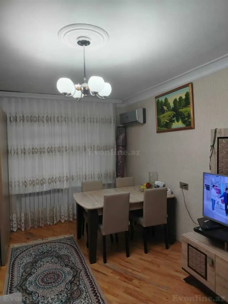Kirayə verilir 1 otaqlı Mənzil Köhnə tikili 32 m² İnşaatçılar m.