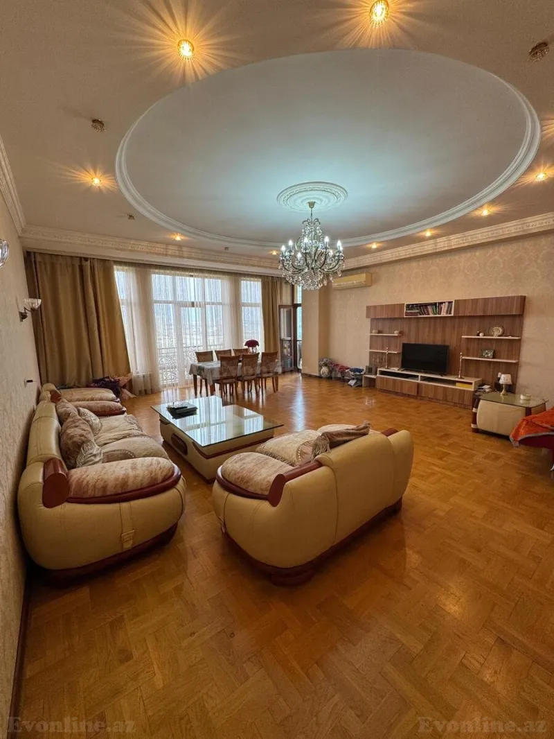 Satılır 3 otaqlı Mənzil Yeni tikili 175 m² Nəsimi r. - şəkil 2