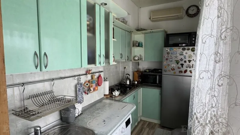 Satılır 3 otaqlı Mənzil Köhnə tikili 60 m² İçərişəhər m. - şəkil 9